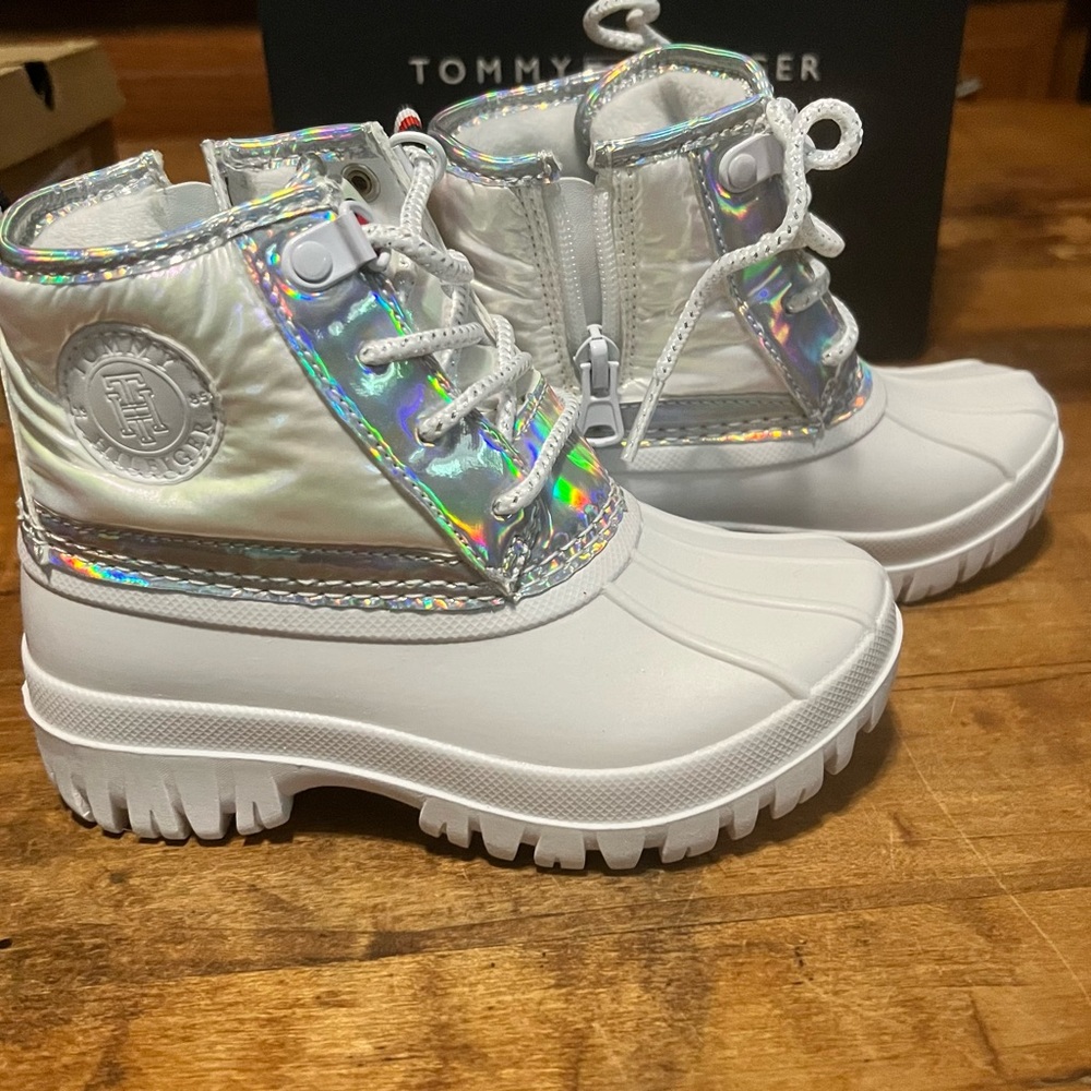 New in box Little girl's Tommy Hilfiger boots